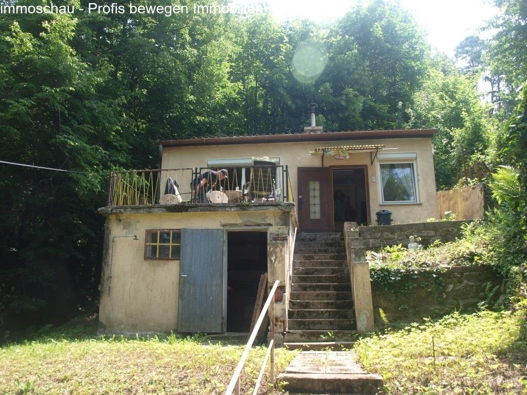 Keller und Haus