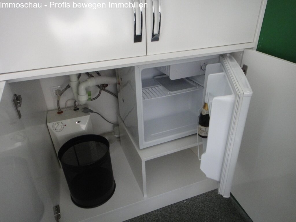Kühlschrank und Warmwasser